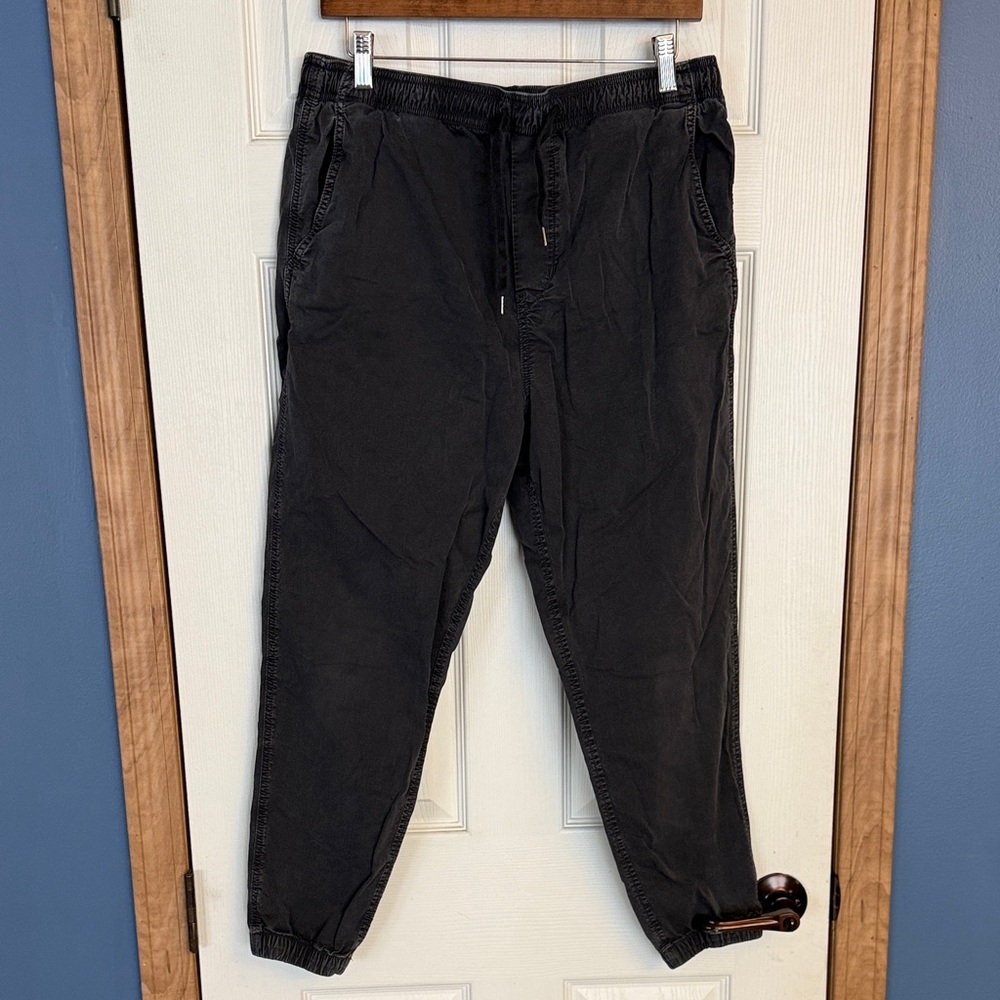 American Eagle Outfitters Men's Dark Gray Joggers